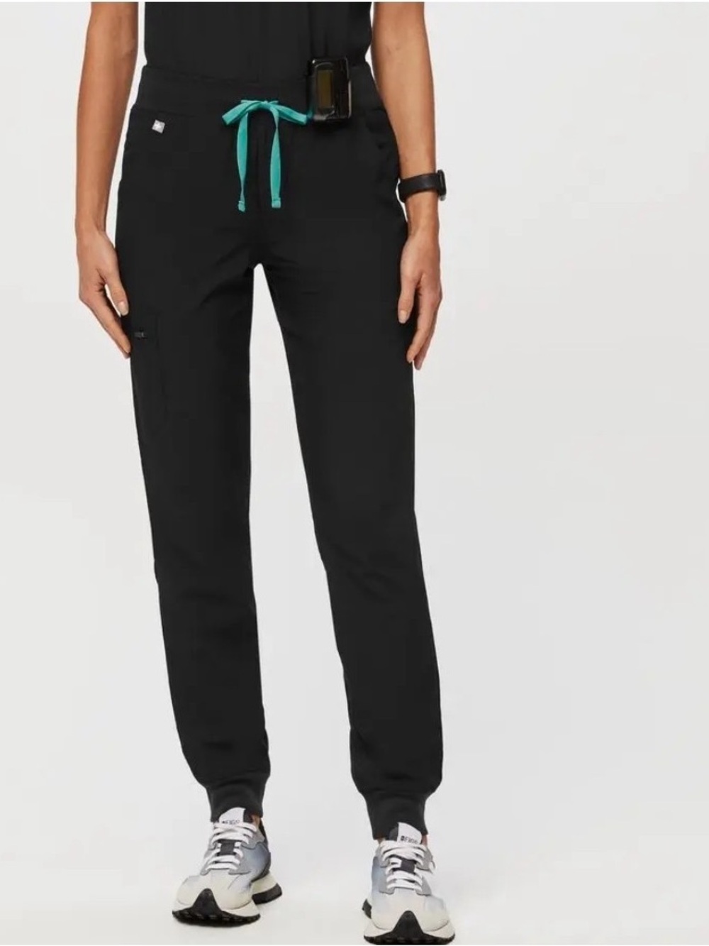 FIGS Zamora Jogger Scrub